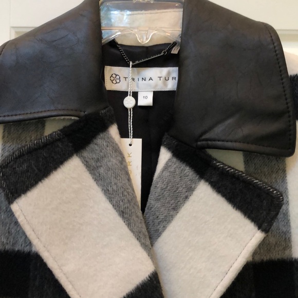 Trina Turk Plaid Coat - Picture 2 of 5